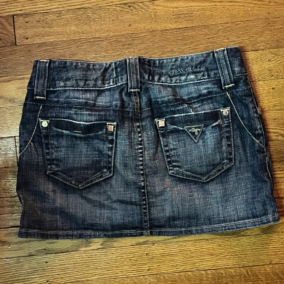 Vintage Guess Dark Denim Mini Skirt size 24 - Picture 7 of 10